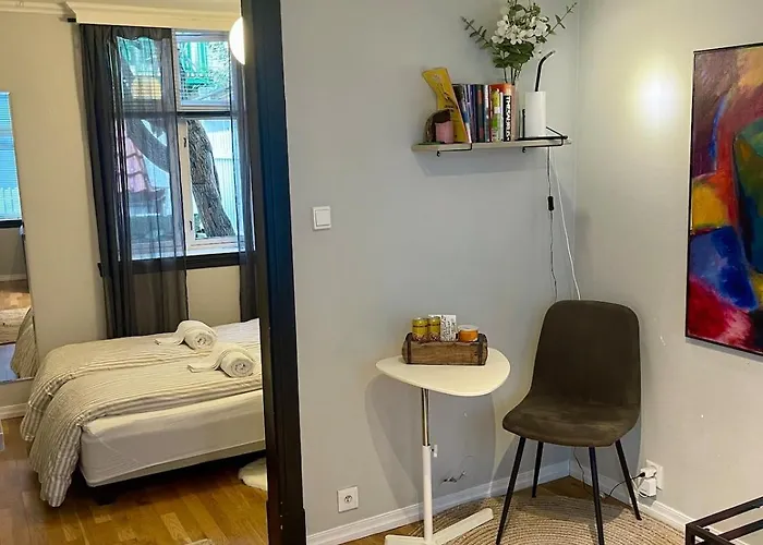 Central Studio Apartment Lägenhet *